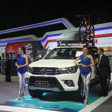 งานเปิดตัว Toyota hilux revo​ 